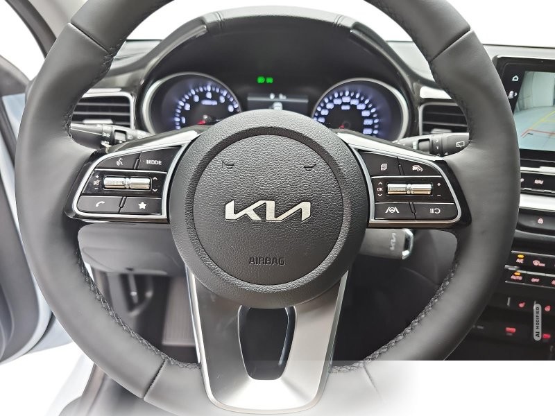 Kia cee'd / Ceed 1.5 T-GDI VISION KOMFORT+ SITZH.