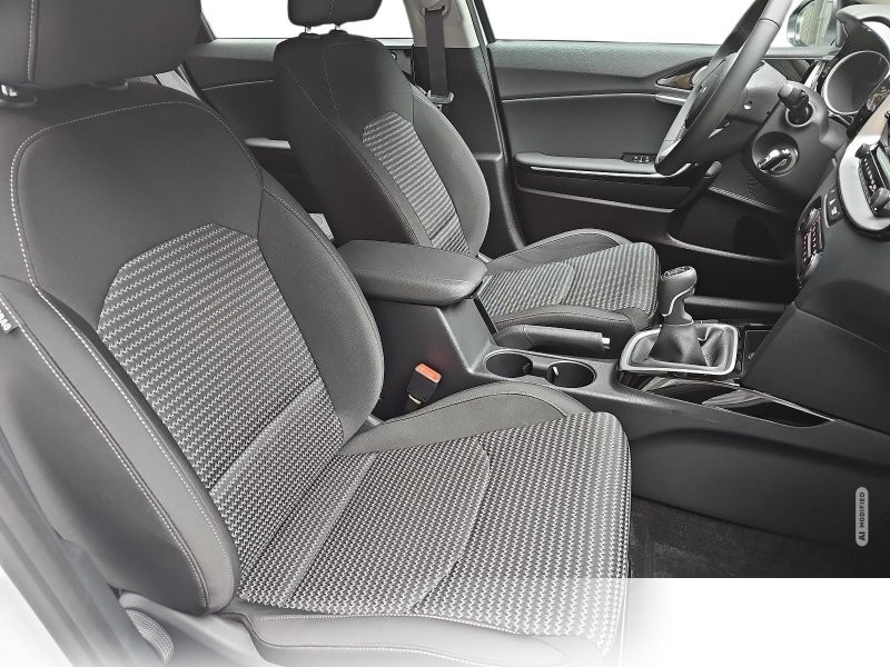 Kia cee'd / Ceed 1.5 T-GDI VISION KOMFORT+ SITZH.