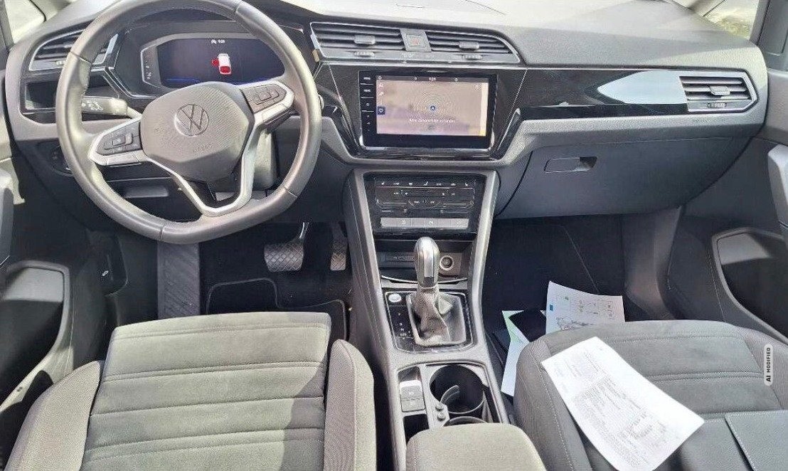 Volkswagen Touran 2.0 TDI BMT Highline ACC,AUTOM.,LED,SHZ