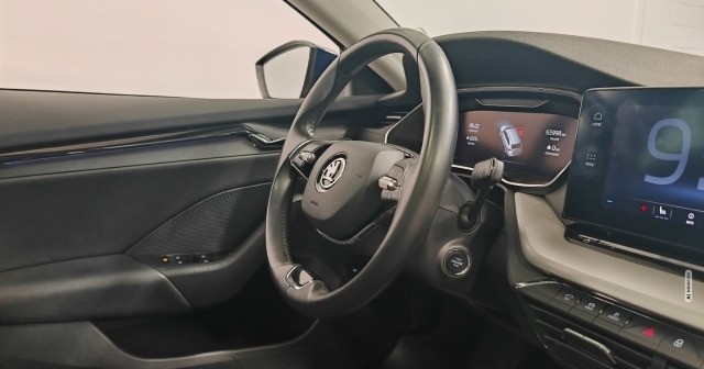 Skoda Octavia Combi Clever 1.4 TSI iV MTRX KAM ACC Carplay