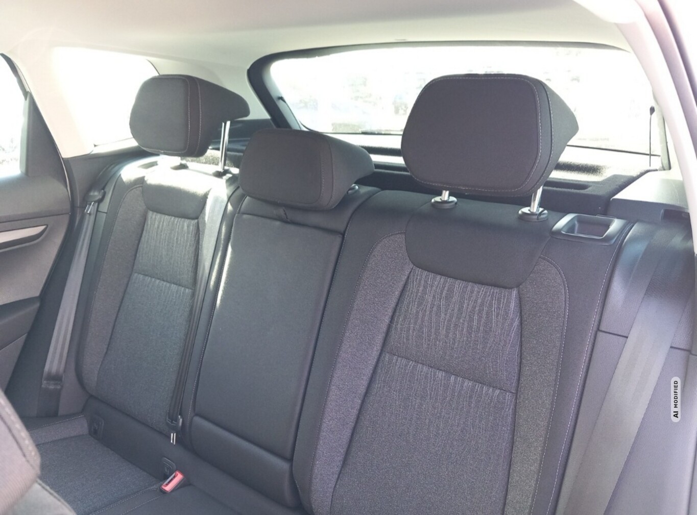 Skoda Karoq 1.5 TSI 150 DSG Style LED Nav LM19Z ACC