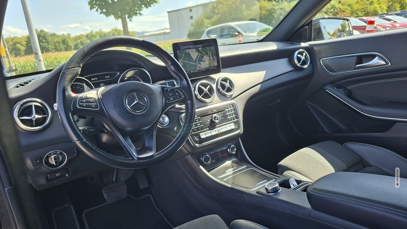 Mercedes-Benz CLA 200 Shooting Brake Urban BusinessP Kam KeyL