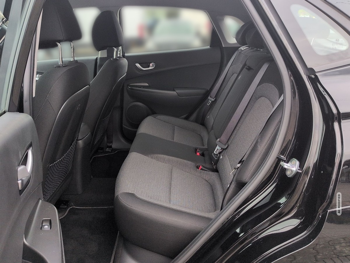 Hyundai KONA Elektro Select 11kw OBC Car Play