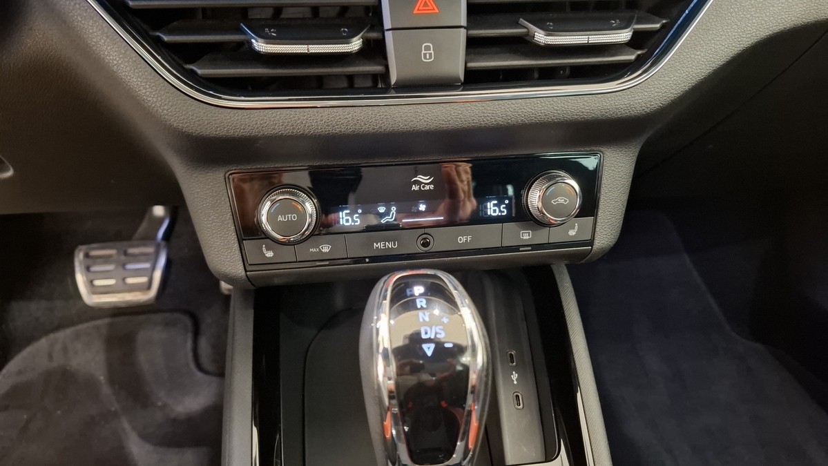 Skoda Scala 1.5 TSI DSG Monte Carlo Pano Kamera