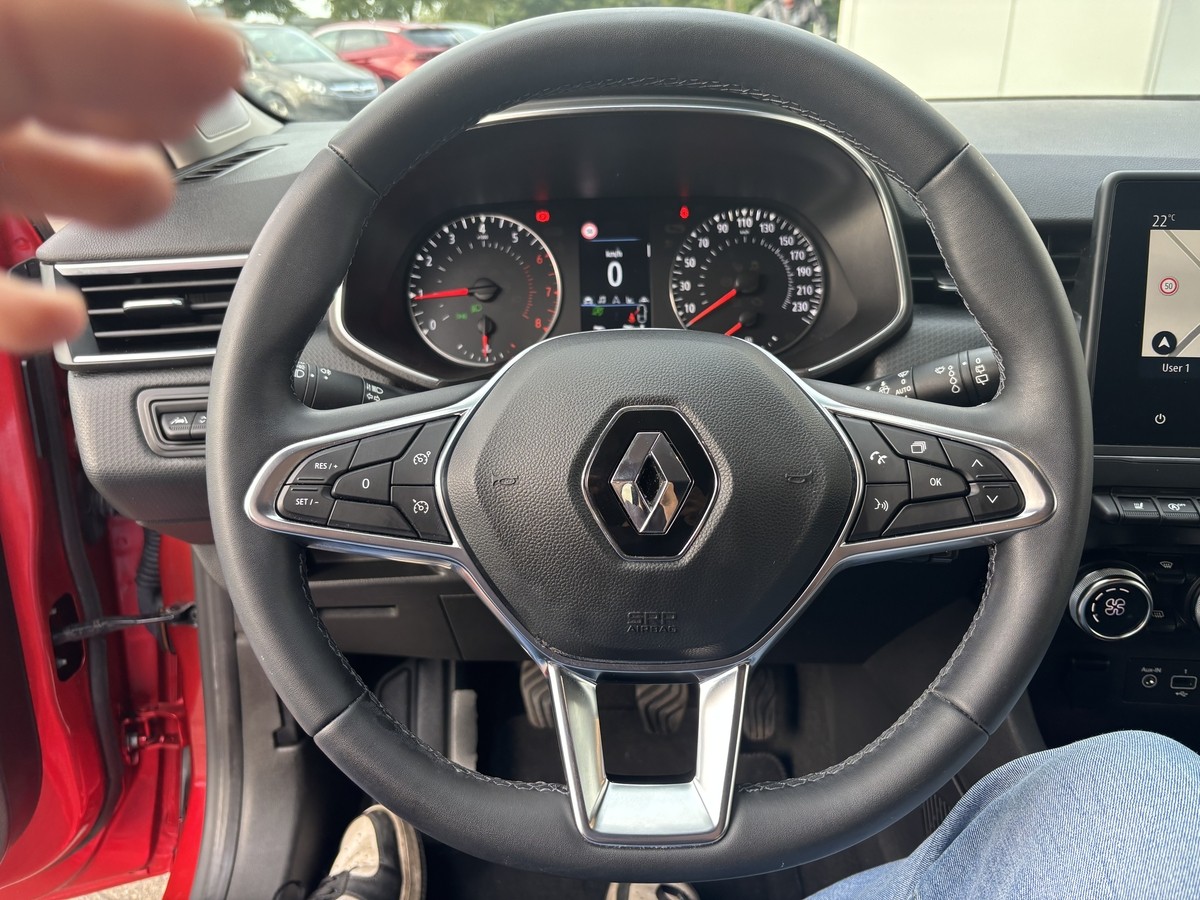 Renault Clio TCe 100  R.S.-Line *NAVI*CARPLAY*SITZHEIZUNG