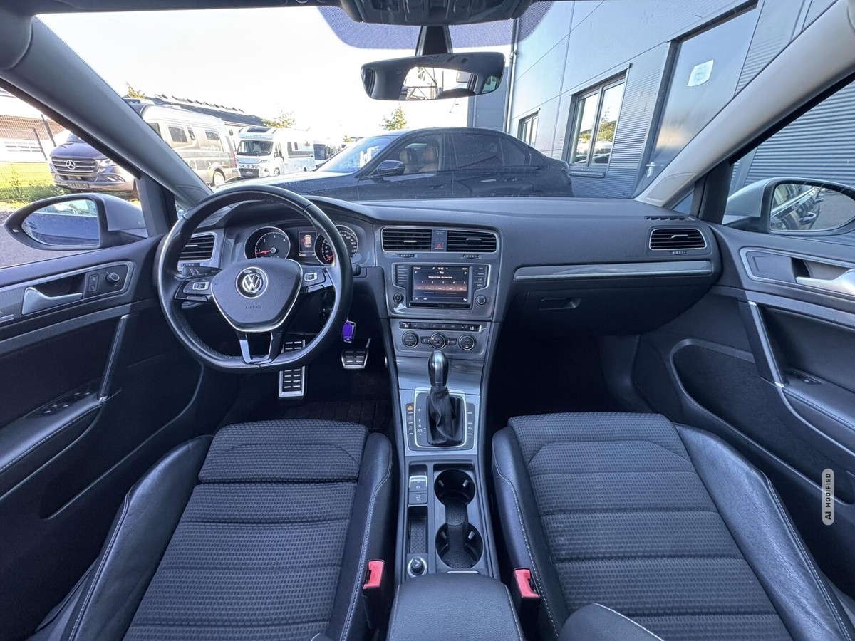 Volkswagen Golf Alltrack 4Motion+Massage+AHK+SHZ+Pano