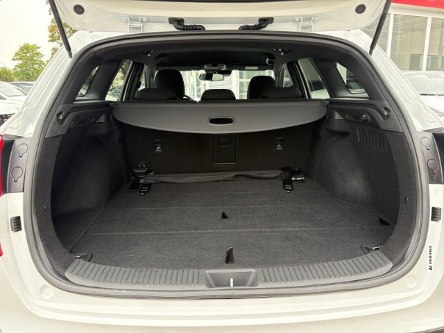 Hyundai i30 FL Kombi (MY25) 1.5 T-GDI (140 PS) 48V 7-DCT 2WD Advantage Plus-Paket