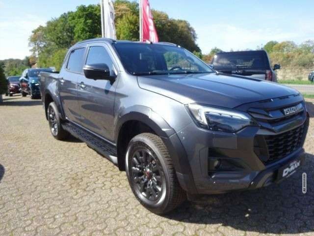 Isuzu D-Max 2,2l AT Double Cab 4WD V-CROSS 360°
