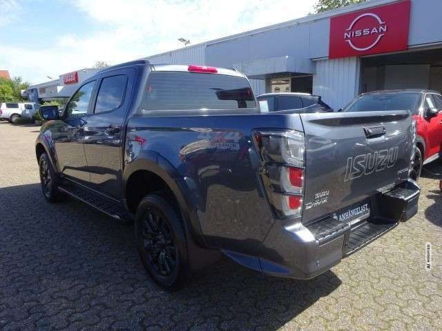 Isuzu D-Max 2,2l AT Double Cab 4WD V-CROSS 360°