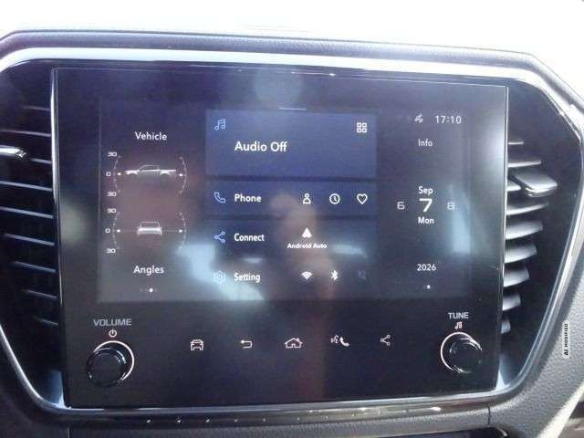 Isuzu D-Max 2,2l AT Double Cab 4WD V-CROSS 360°