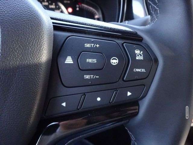 Isuzu D-Max 2,2l AT Double Cab 4WD V-CROSS 360°