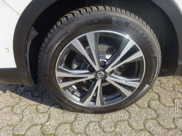 Nissan Qashqai 1.3 DCT N-Connecta PGD 360° Navi