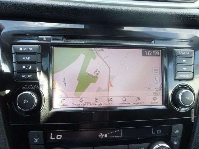 Nissan Qashqai 1.3 DCT N-Connecta PGD 360° Navi