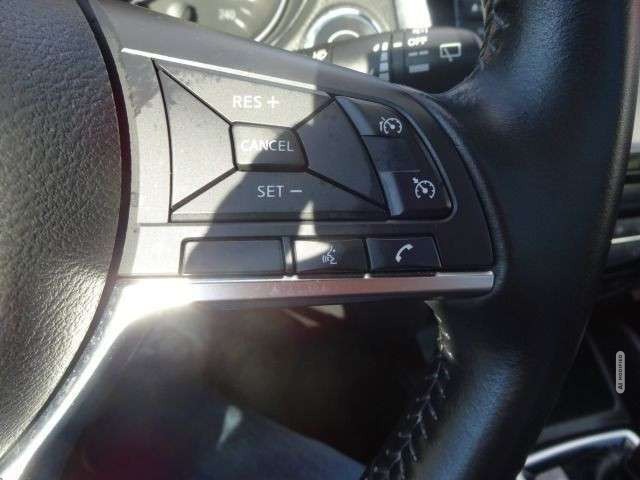 Nissan Qashqai 1.3 DCT N-Connecta PGD 360° Navi