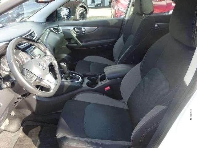 Nissan Qashqai 1.3 DCT N-Connecta PGD 360° Navi