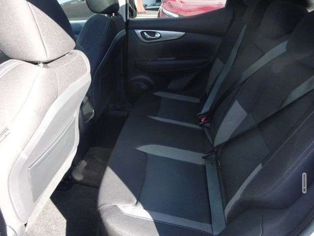 Nissan Qashqai 1.3 DCT N-Connecta PGD 360° Navi