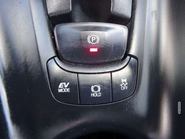 Toyota C-HR 1.8 Hybrid Flow Kamera Navi SHZ