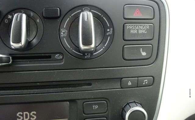 Seat Mii 1.0 Chic SHZ Navi PDC