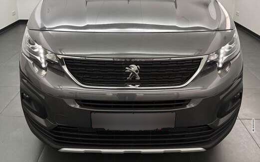Peugeot Rifter Rifter 1.2 PureTech Allure Navi+Sitzhzg+Allwetter