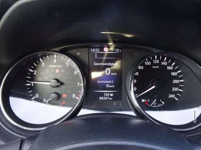 Nissan Qashqai Tekna 1.6 6MT 360° Navi Klima