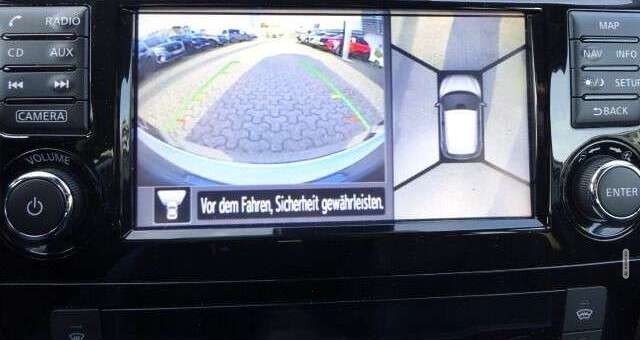 Nissan Qashqai Tekna 1.6 6MT 360° Navi Klima