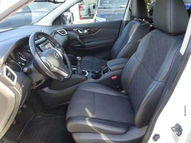 Nissan Qashqai Tekna 1.6 6MT 360° Navi Klima