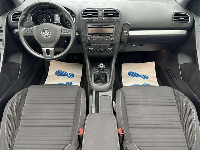 Volkswagen Golf Basis 