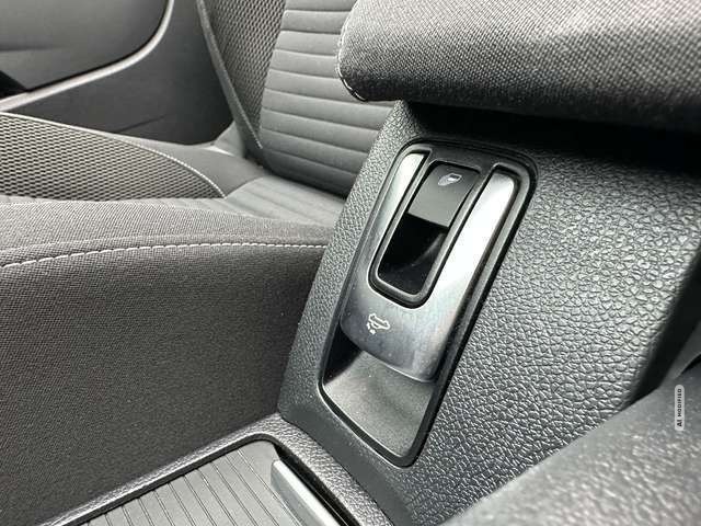 Volkswagen Golf Basis 