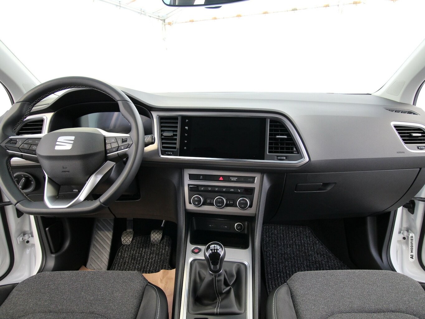 Seat Ateca 1.5 TSI Xperience NAVI+LED+KAMERA+WINTER...