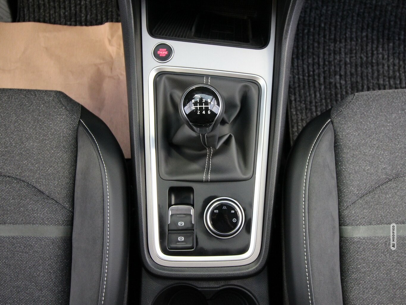 Seat Ateca 1.5 TSI Xperience NAVI+LED+KAMERA+WINTER...