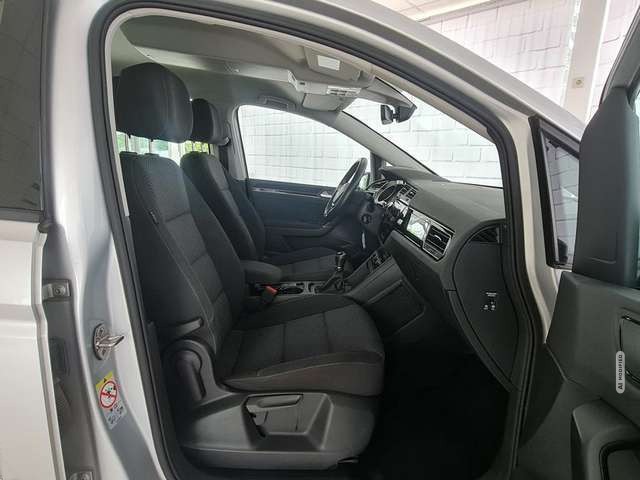 Volkswagen Touran Comfortline BMT, 7 Sitzer, Navi, LED, Standheiz...