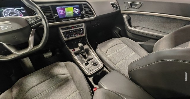 Seat Ateca Xperience 1.5 TSI DSG AHK CarPlay LED