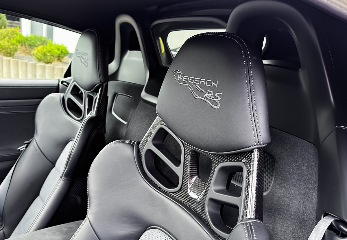 Porsche Boxster Spyder RS 4.0 Weissach Carbon PCCB Lift