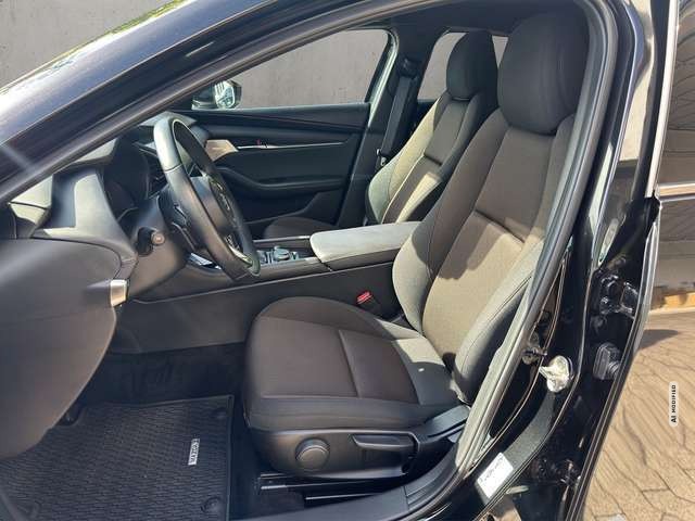 Mazda 3 EXCLUSIVE ++Matrix-LED+BOSE+360°++