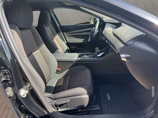 Mazda 3 EXCLUSIVE ++Matrix-LED+BOSE+360°++