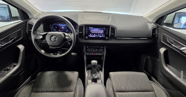 Skoda Karoq Style 1.5TSI DSG Matrix AHK CarPlay RFK ACC