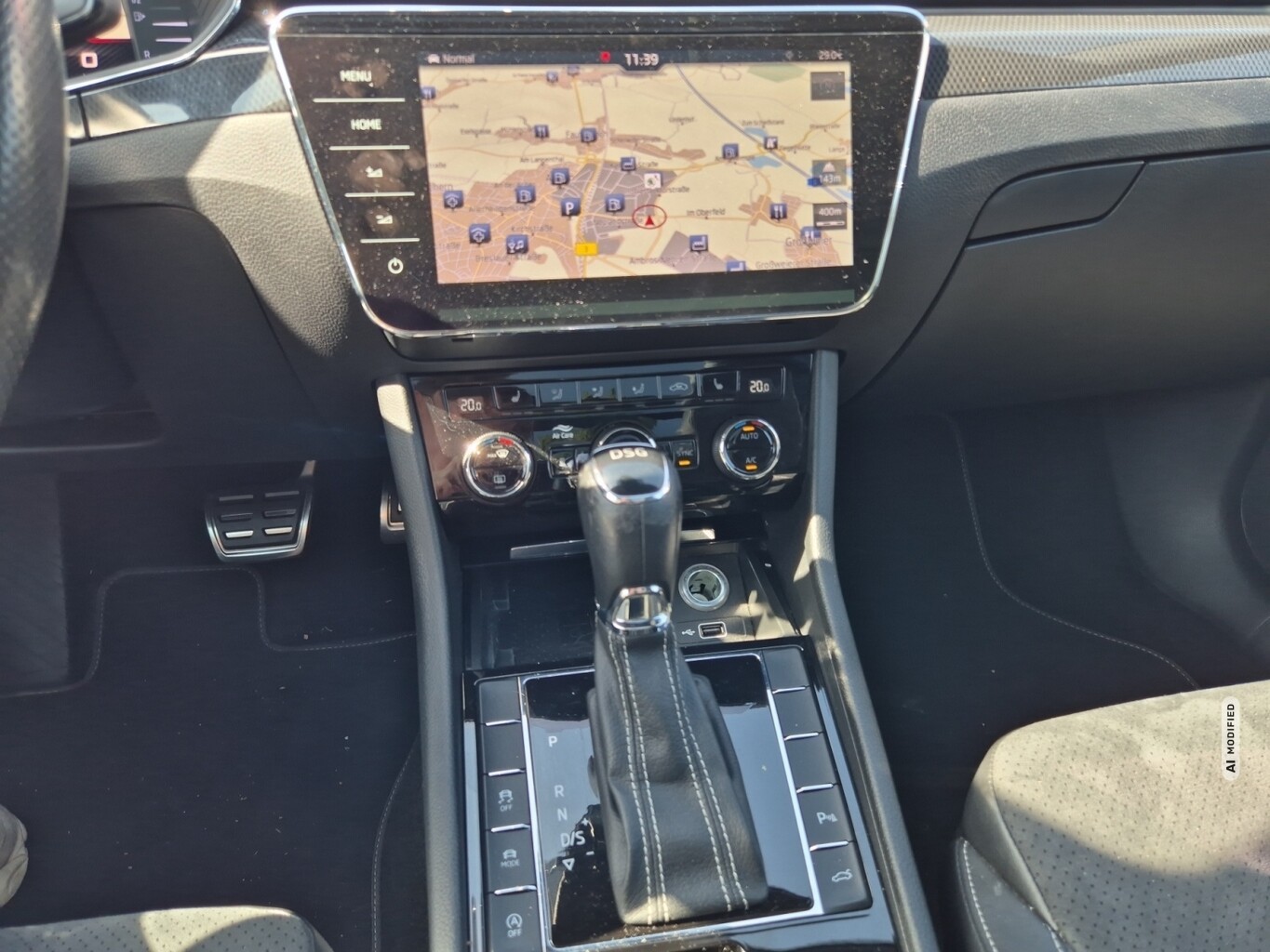 Skoda Superb Combi 2.0 TDI 190 DSG SportLine Pano 19Z