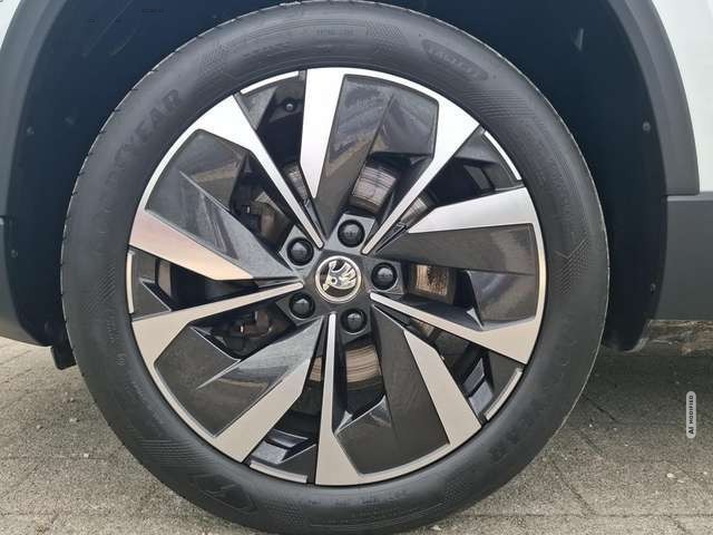 Skoda Karoq 1.5 TSI Selection DSG / ACC / AHK / ALCANTARA / NA