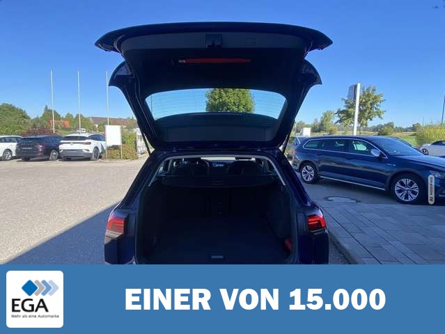Volkswagen Golf Variant 1.5 eTSI DSG STYLE STANDHEIZUNG+AHK