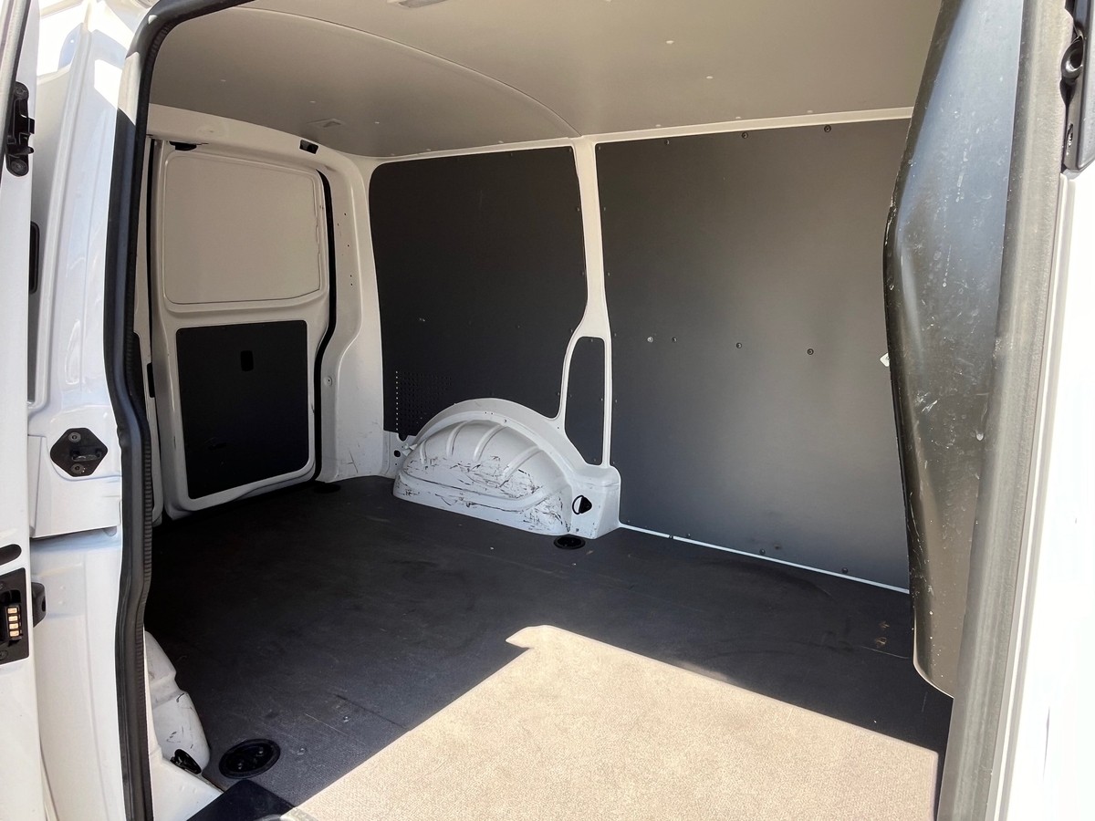 Volkswagen T6 Transporter T6.1 2.0 TDI EU 6d NAVI * KLIMA AHK R-CAM