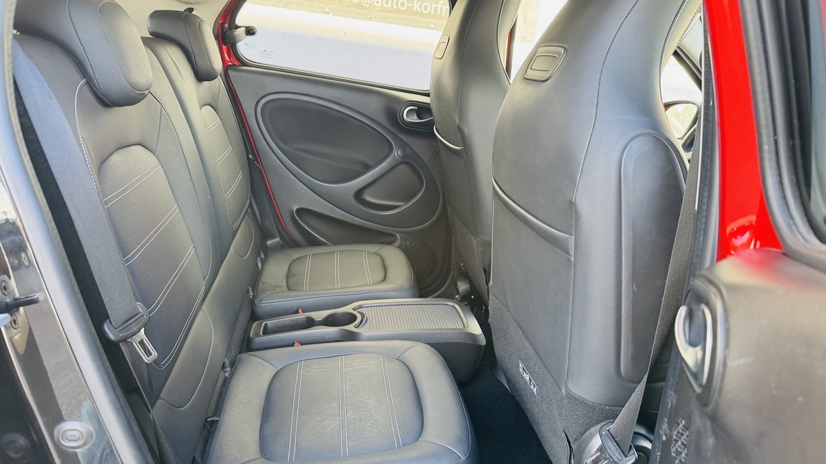 Smart ForFour prime VOLL-LEDER PANO SITZHZG PDC