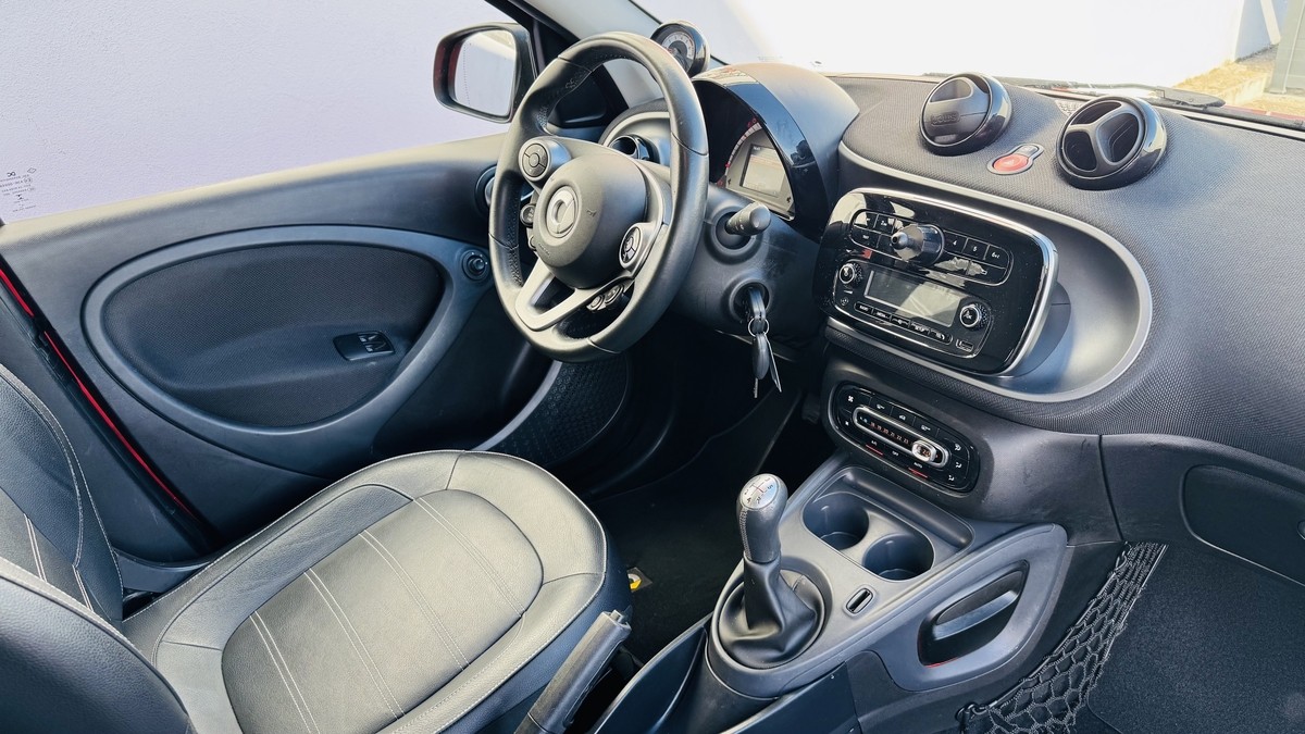 Smart ForFour prime VOLL-LEDER PANO SITZHZG PDC