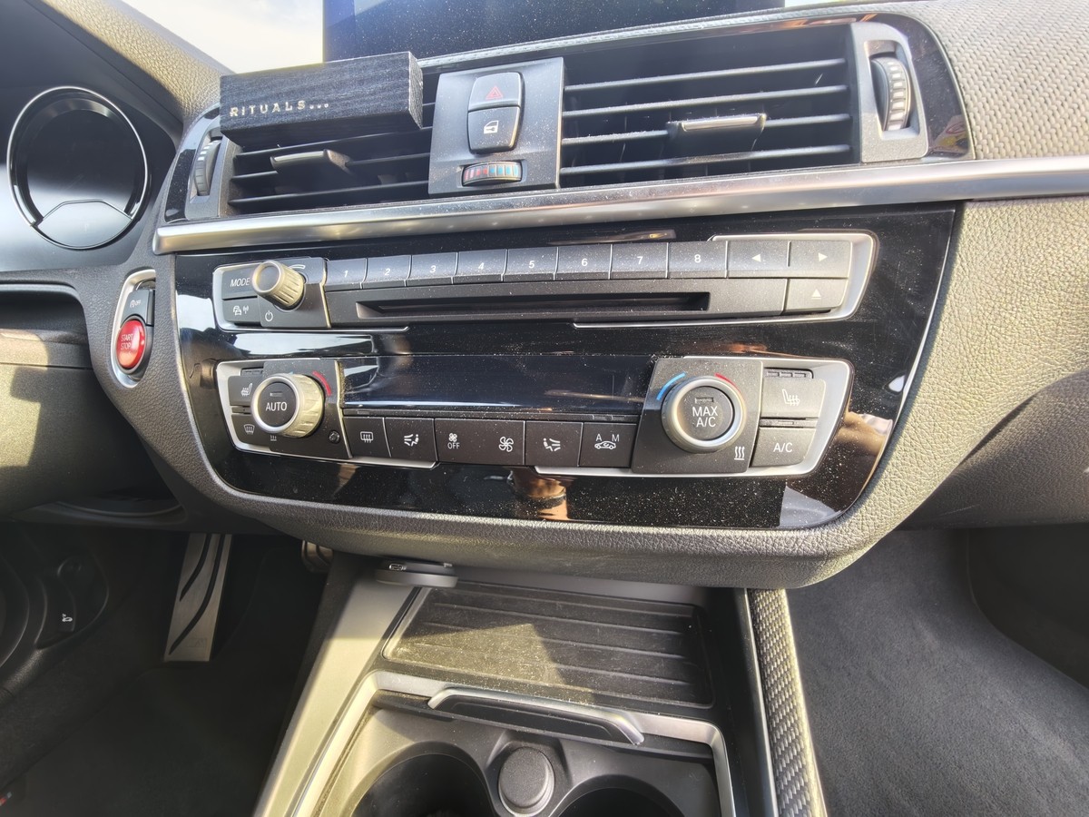 BMW M2 Competition DKG Schalensitze Carplay R.Cam 