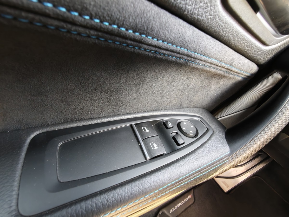 BMW M2 Competition DKG Schalensitze Carplay R.Cam 