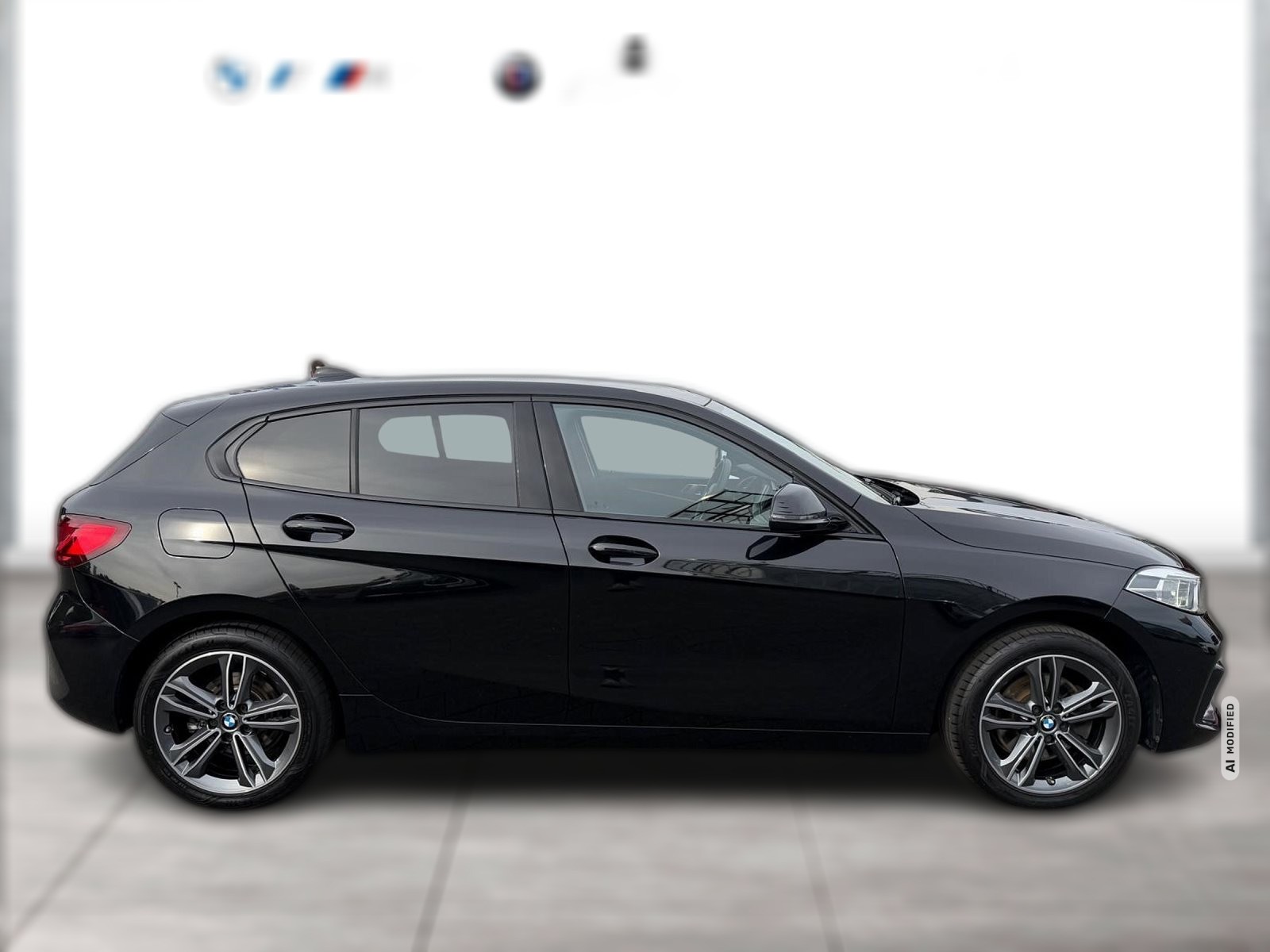 BMW 118 SPORT LINE AUT LC PROF LED GRA PDC LORDOSE SHZG DAB WLAN