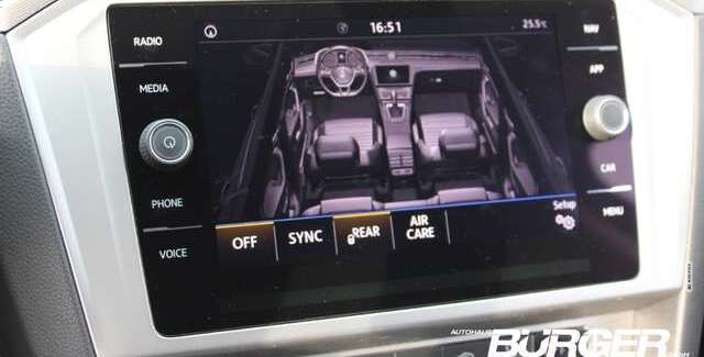 Volkswagen Passat Variant Navi AHK Zahnriemen gewechselt ALU GRA Sit
