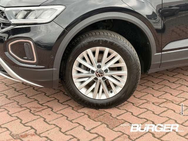 Volkswagen T-Roc Life 1.5 TSI Navi AHK Winterpaket PDC v+h CarPlay