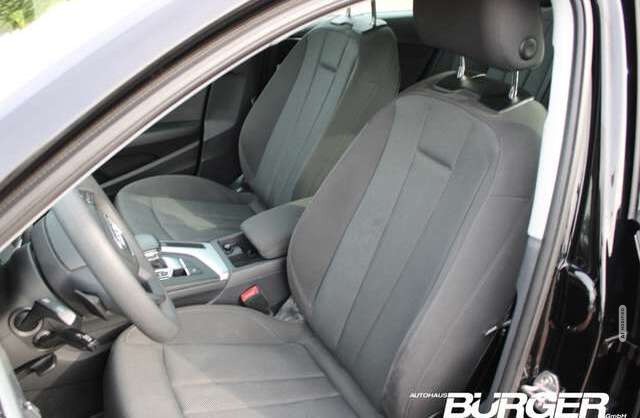 Audi A4 Avant AHK Navi Bi-Xenon El. Heckklappe Klimaautom
