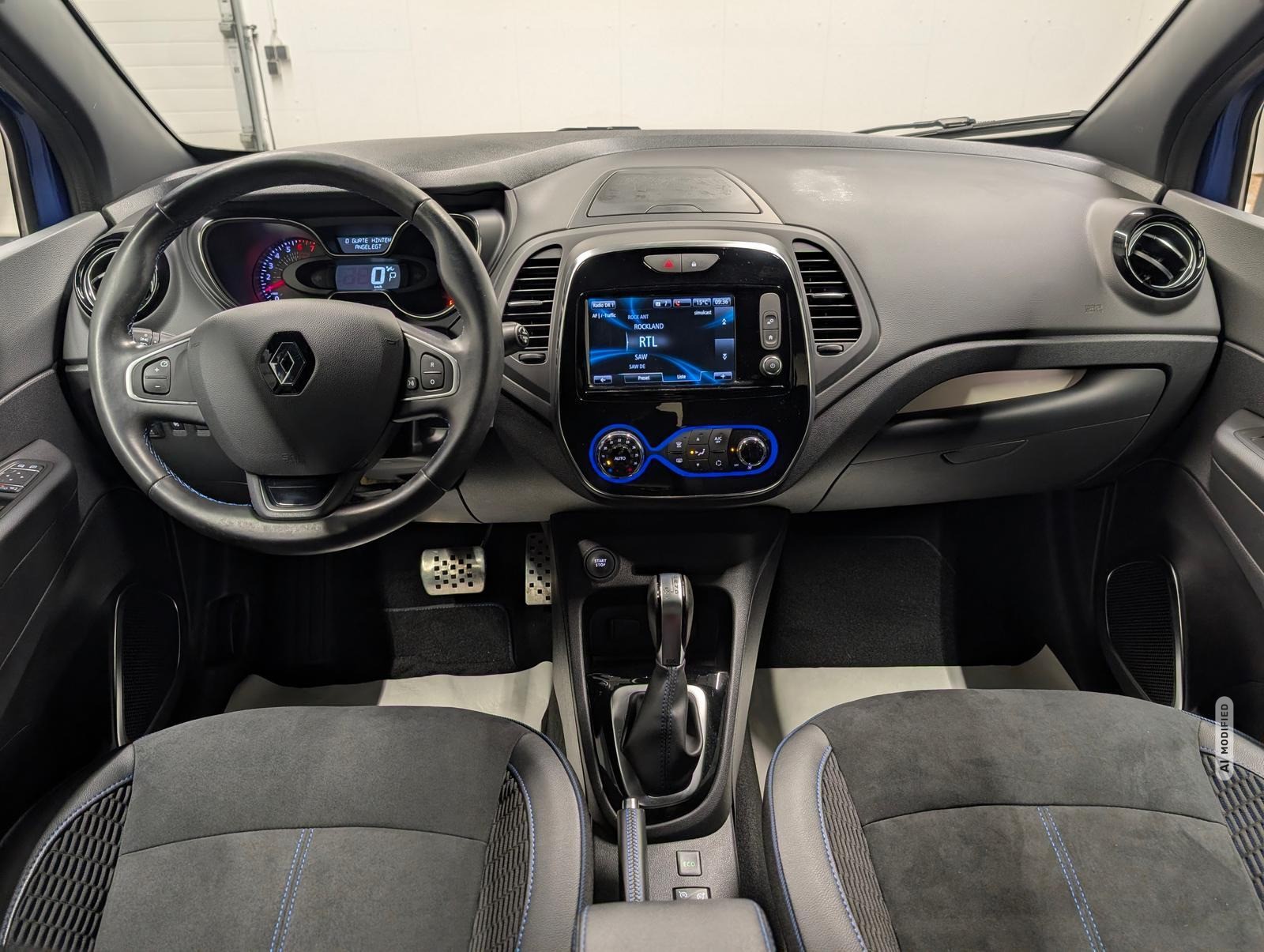 Renault Captur Version S LED/Navi/SHZ/Kam/GRA/Keyl./17LM