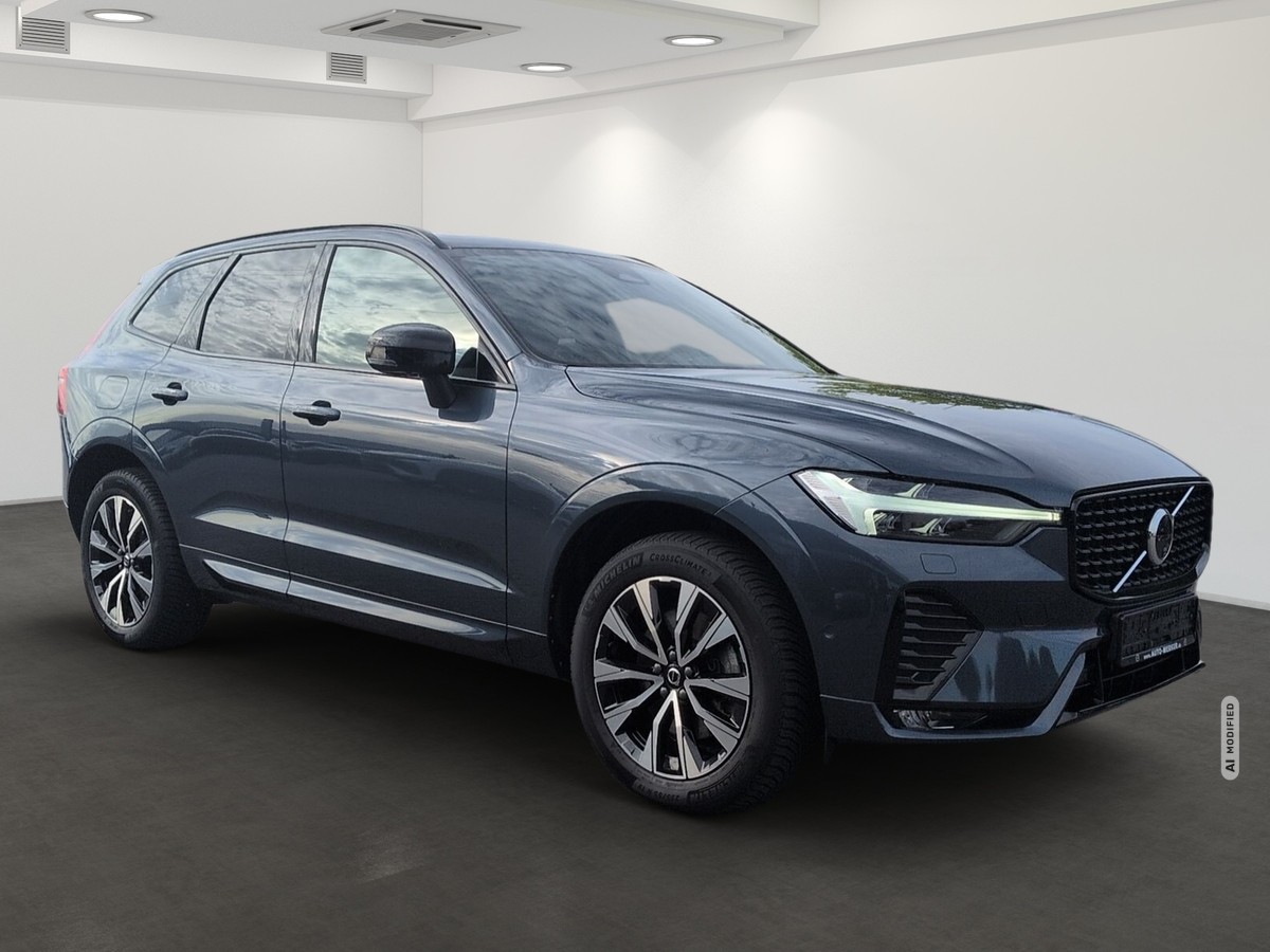 Volvo XC60 B4 Diesel AWD Plus Dark Pano Standhzg 360°Kam